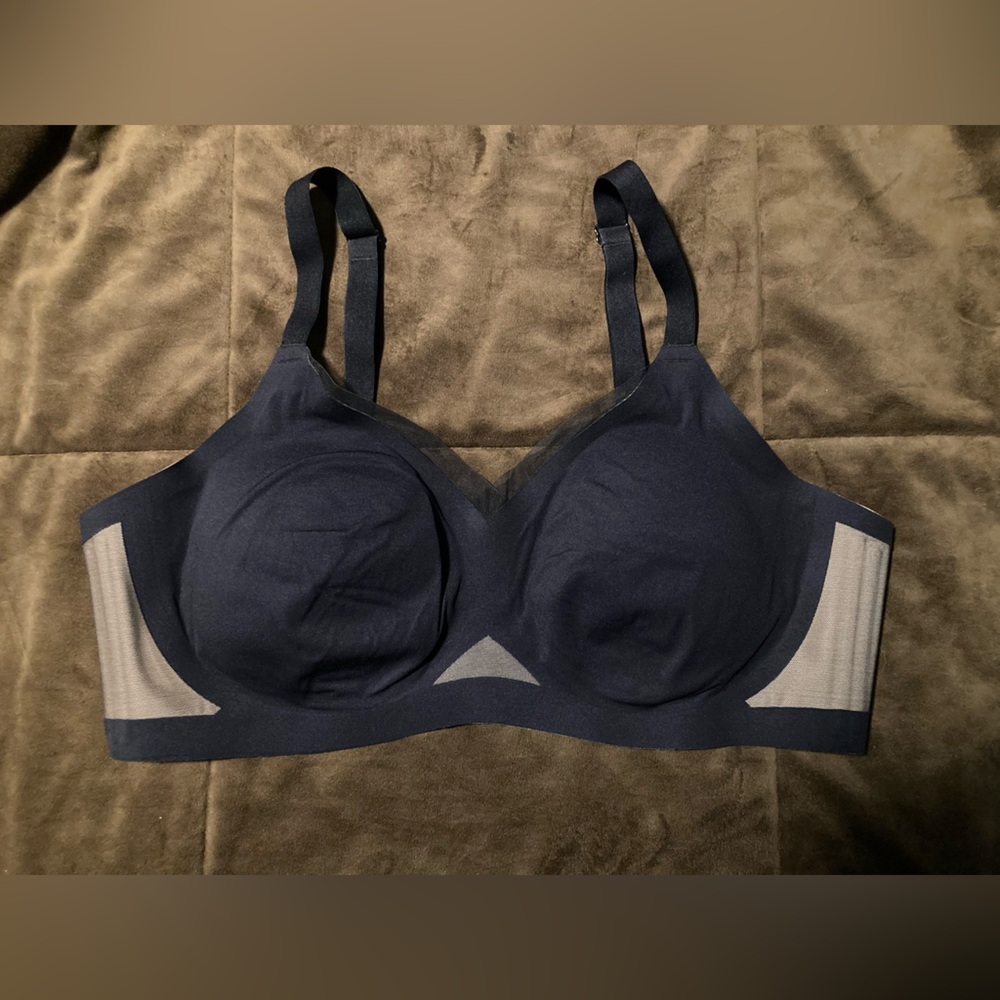Honeylove Navy and White Bra